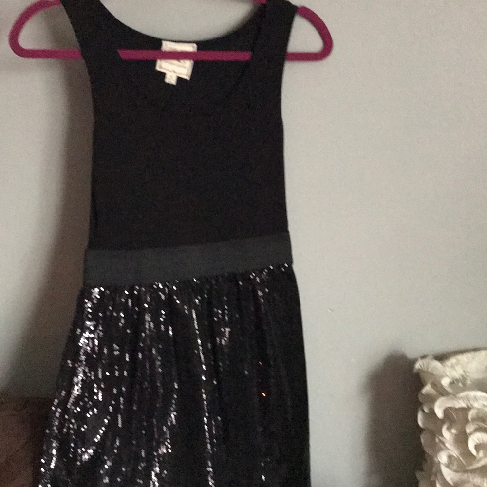 Pink rose sleeveless black dress